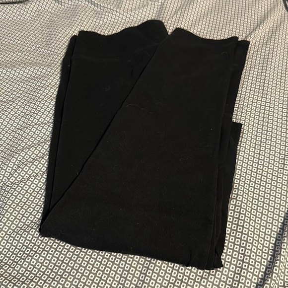 Black leggings - Picture 1 of 3